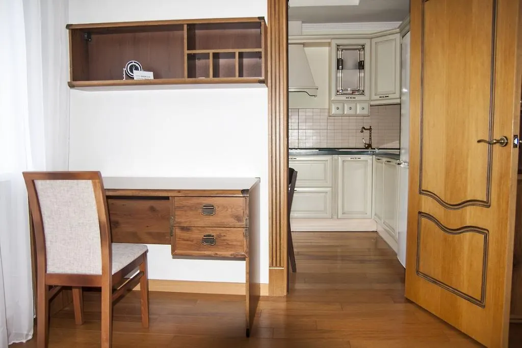 Apartment On Vandy Vasylevskoi Street 3 كييف